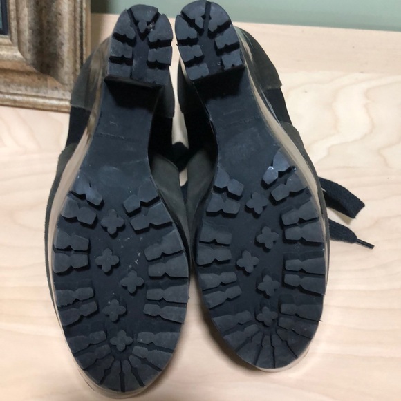 Shoes - Picture 3 of 5